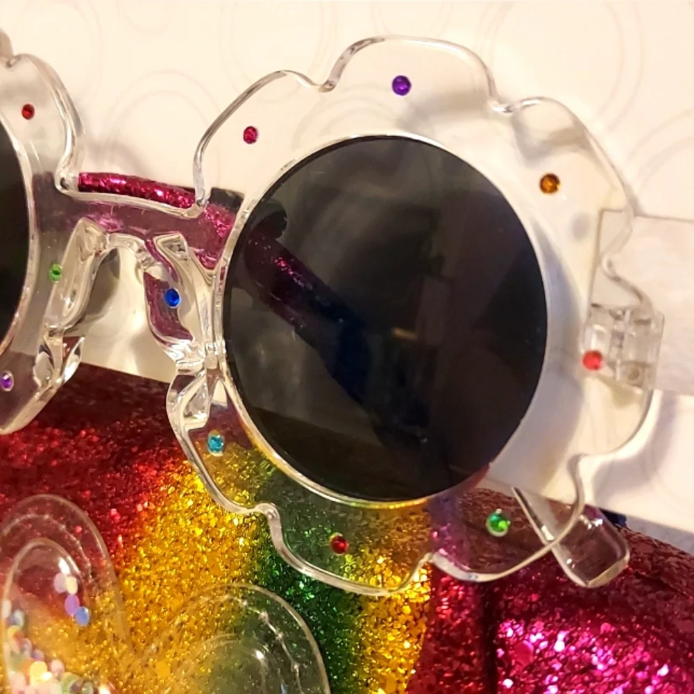 Sunglass and Case Set